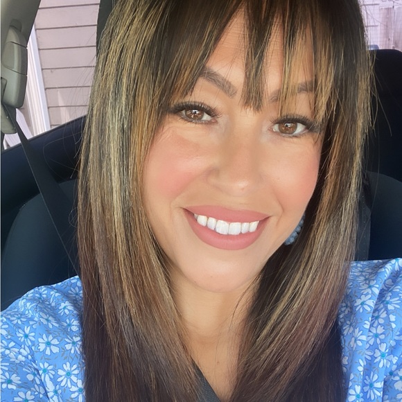 ✨✨JOIN ME LIVE EVERY MONDAY AT 10AM PST ✨✨ - Picture 2 of 4